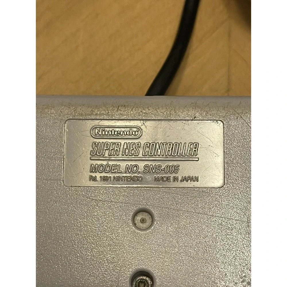 Official SUPER NINTENDO SNES Controller ORIGINAL AUTHENTIC WITH BOX Tested